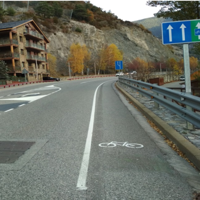 Carril bici a la C.G.3 i adaptació dels vorals